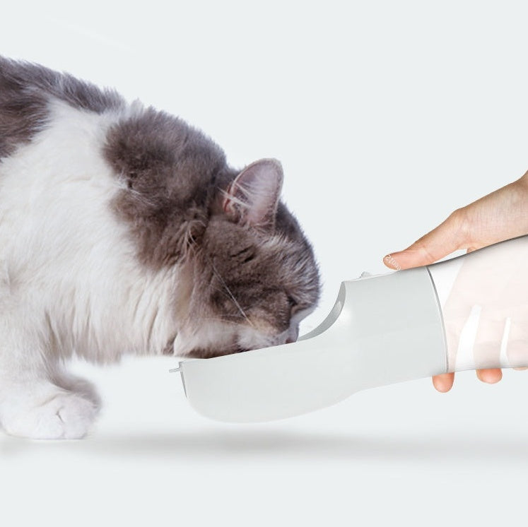 2-in-1 Portable Dog Water Bottle & Food Container – Leak-Proof Pet Travel Dispenser for Dogs & Cats