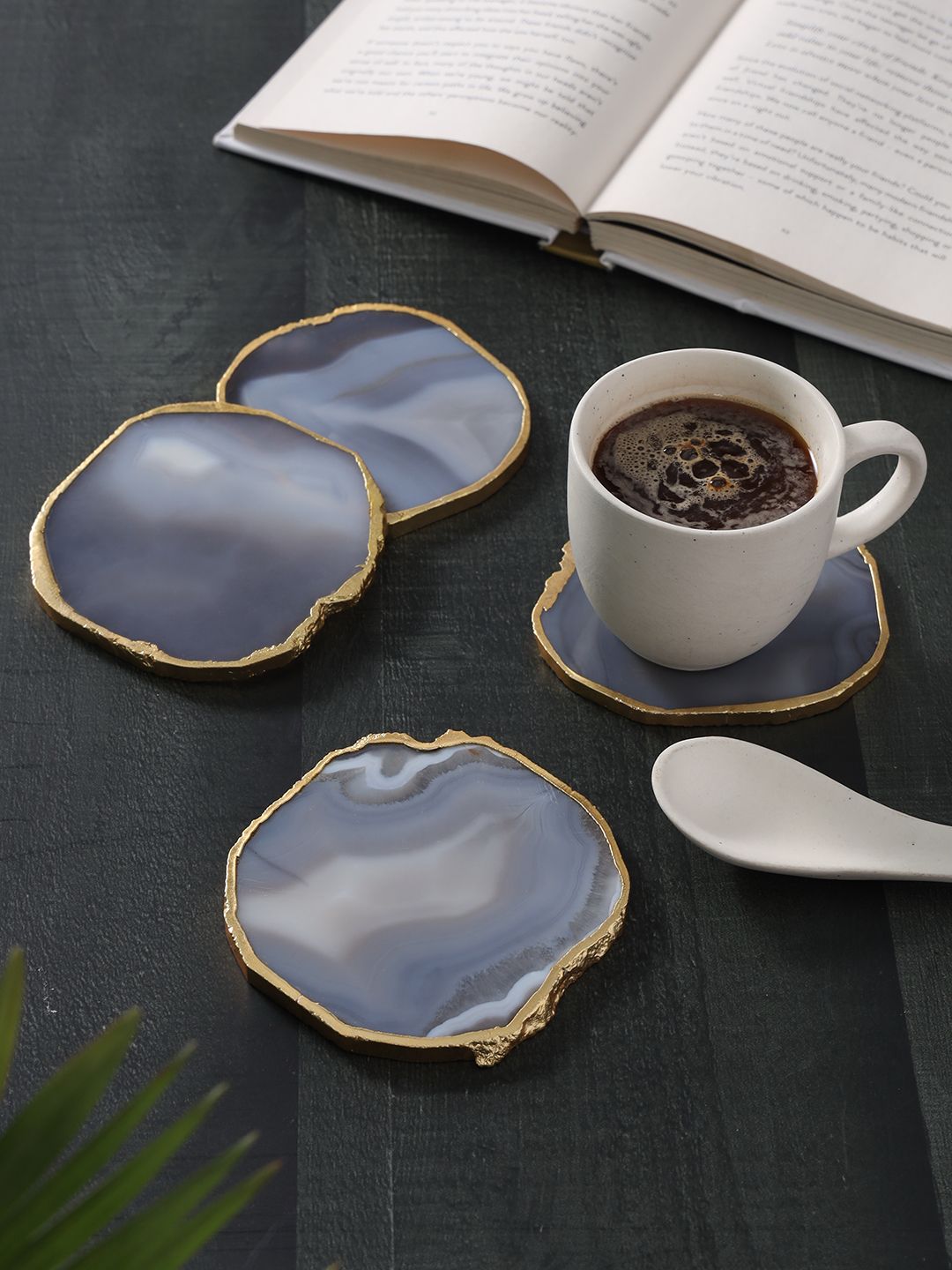 "White Agate Stone Coasters with Gold Electroplated Edges – Natural Crystal Coasters Set (3.5–4 Inch, 6–7mm Thick) for Coffee Table, Barware & Luxury Home Décor"
